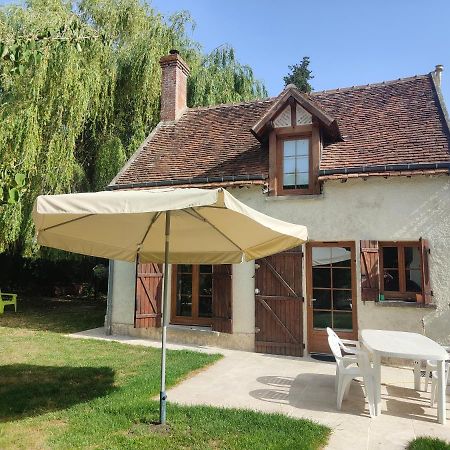 La Petite Maison Dans La Foret Gy-en-Sologne Dış mekan fotoğraf